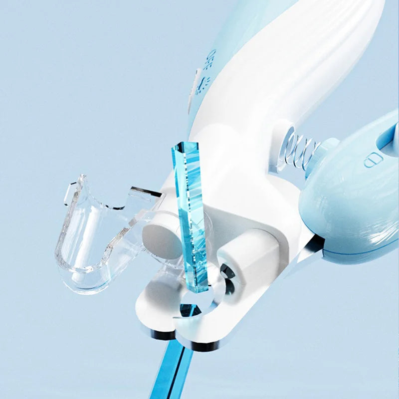 Cat nail trimmer with LED blood line indicator